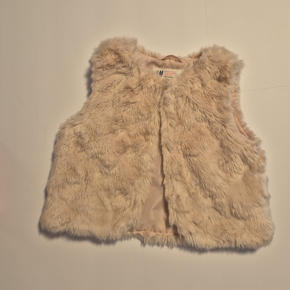 H&M Soft Dusty Pink Faux Fur Vest